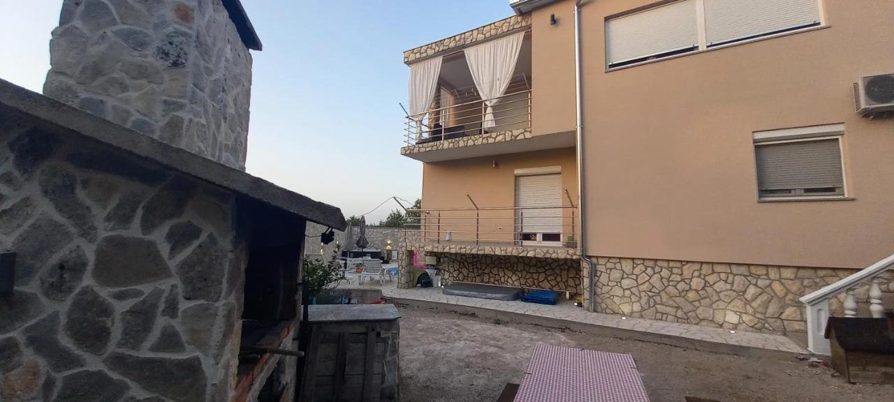 Apartments Adriana Bilice Luaran gambar