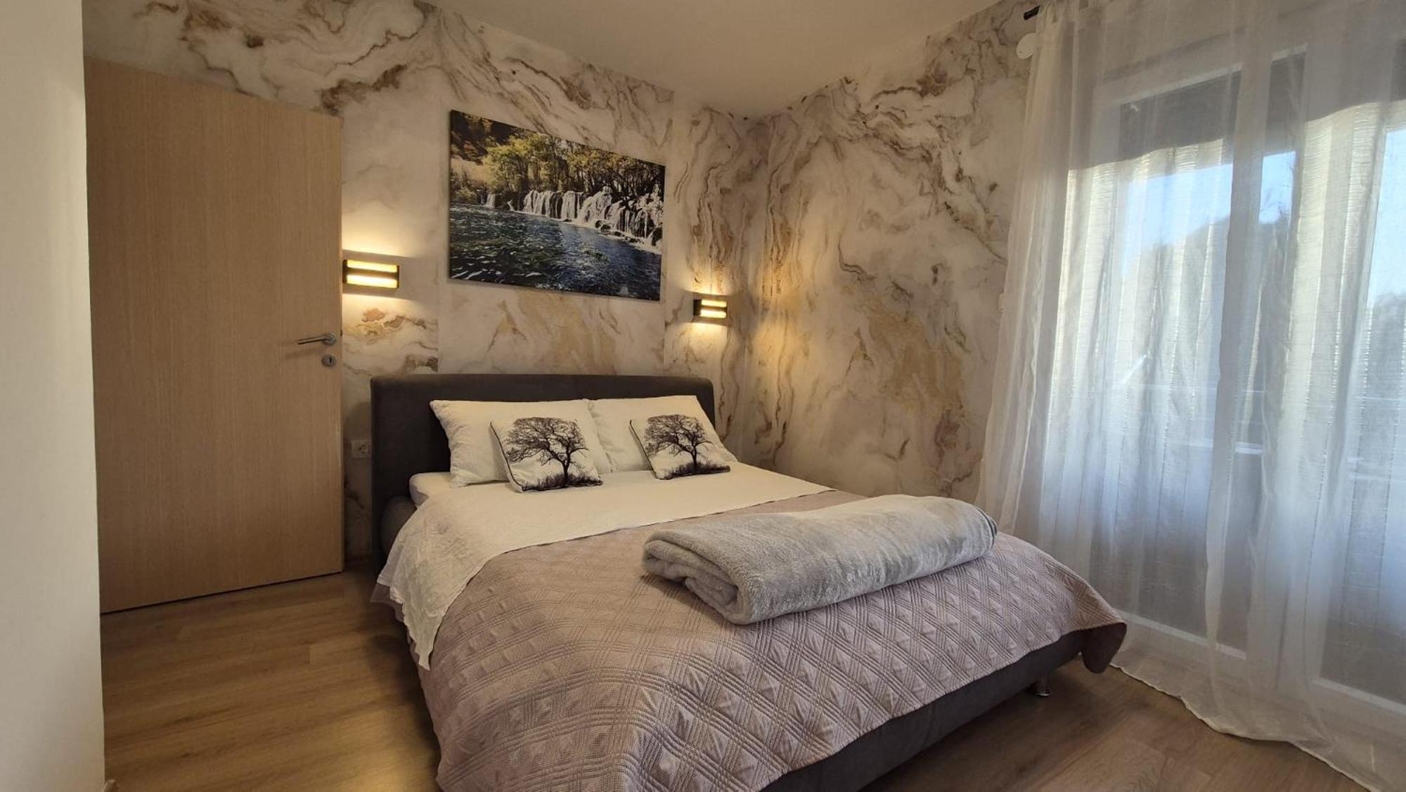 Apartments Adriana Bilice Luaran gambar