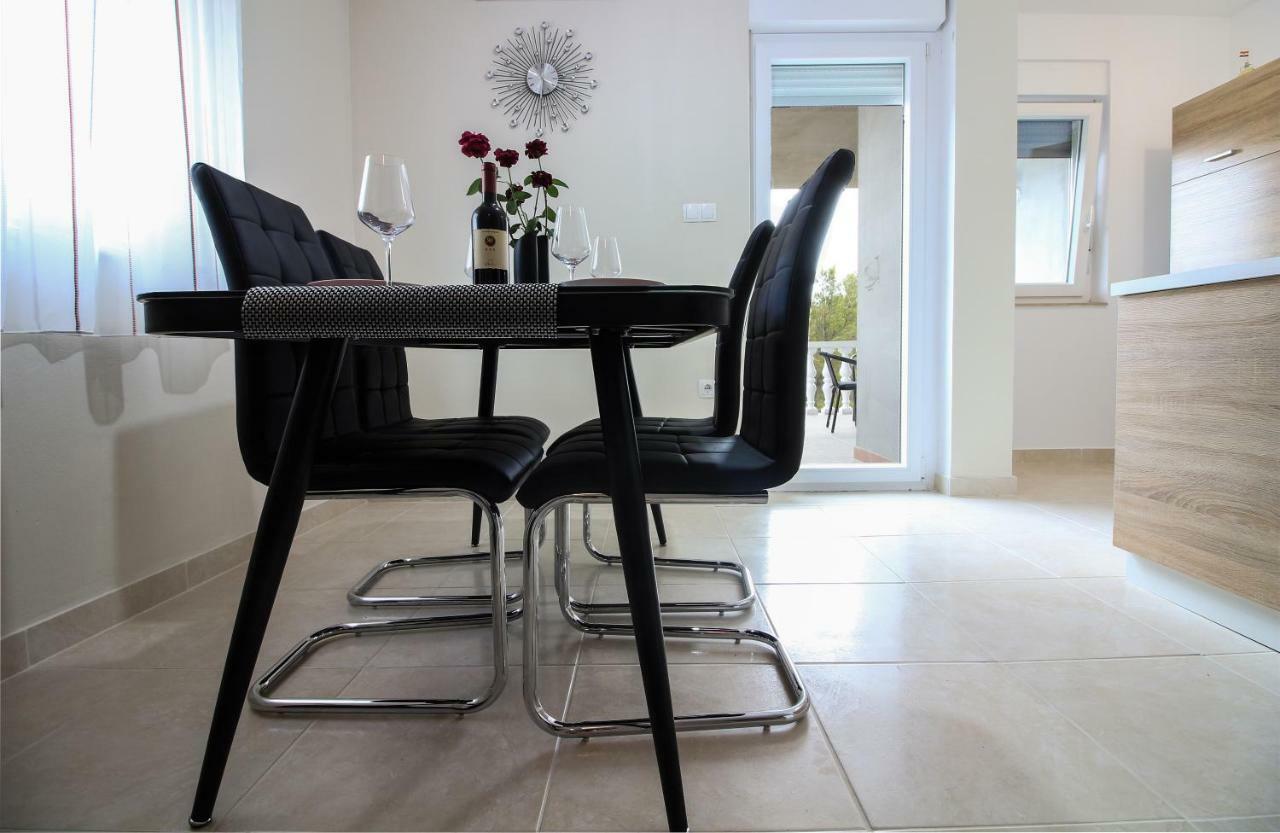 Apartments Adriana Bilice Luaran gambar